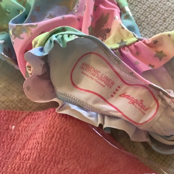 Girls size 5 bathing suit new with tags - Picture 4 of 5